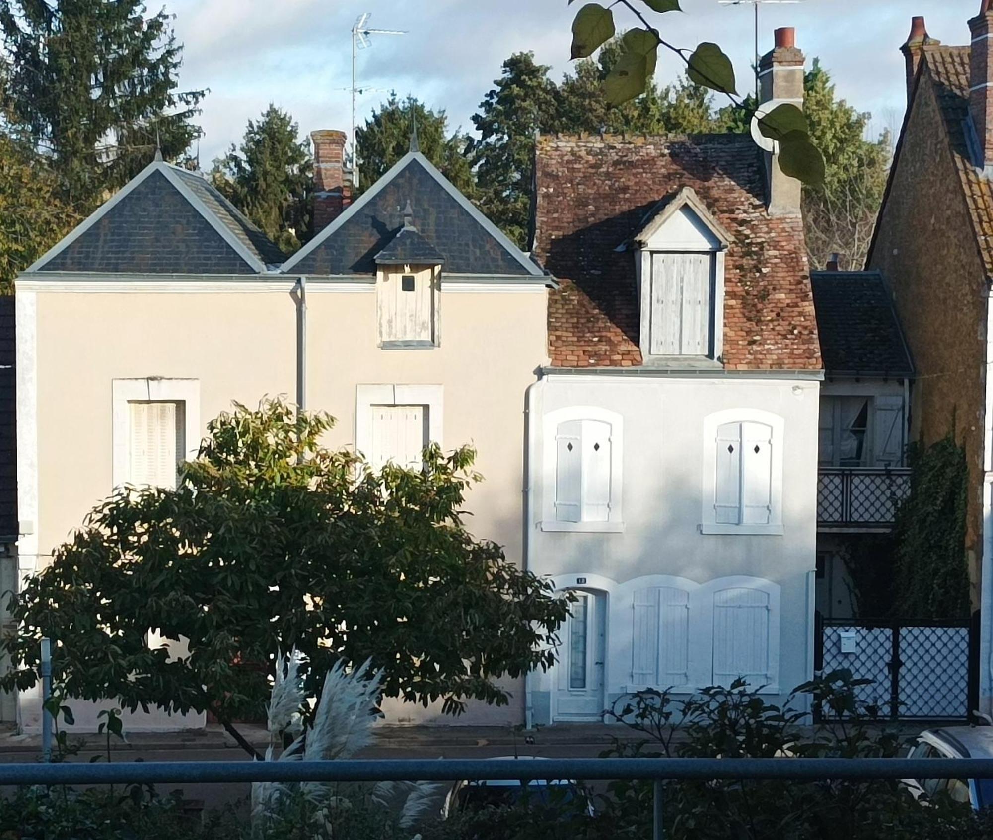 La Maison Au Bord De L'Eau Gracay Buitenkant foto